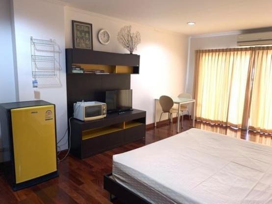 Baanklang By Petch Apartment Hua Hin