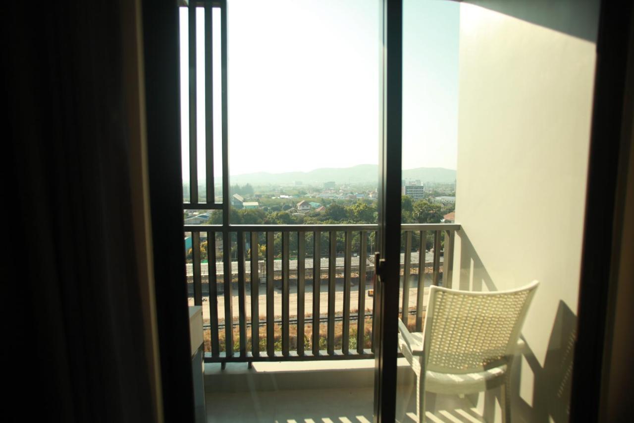 Dusitd2 Residences, Near HHQ
