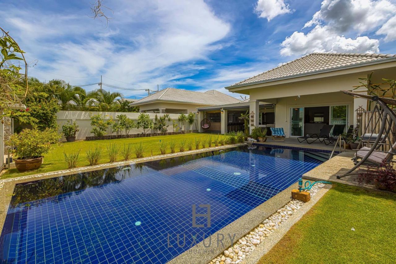 Biệt thự Cozy Modern 3 Bedroom Pool L70