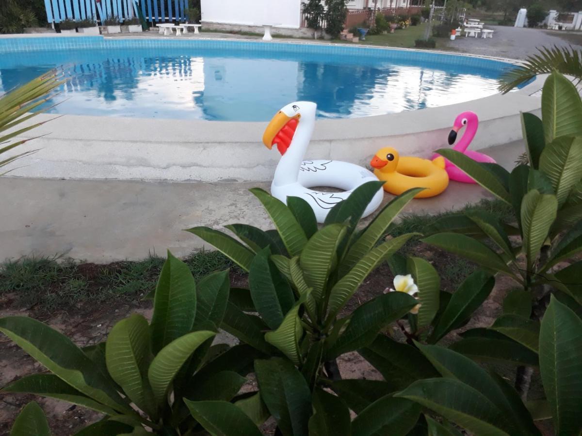 Resort Thitinaddharesort ธิตินัดดา Hua Hin