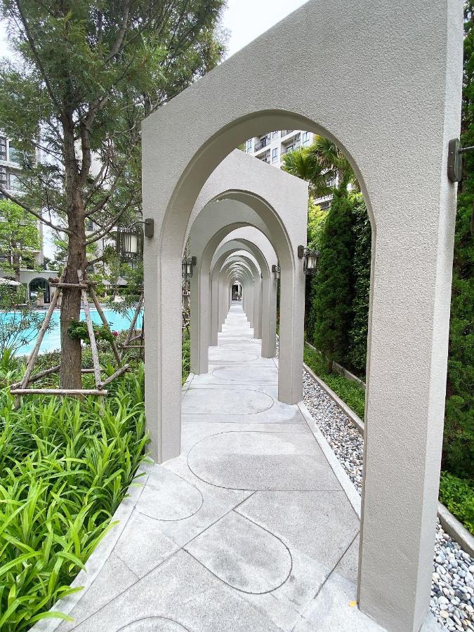Rose 'lacasita Villa Hua Hin
