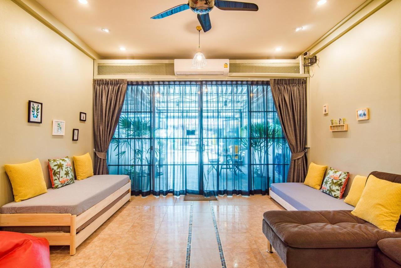 Luxury City-loft, Just 9 Minutes Walk To The Holiday home Hua Hin