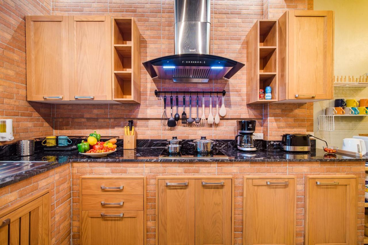 Luxury City-loft, Just 9 Minutes Walk To The Hua Hin