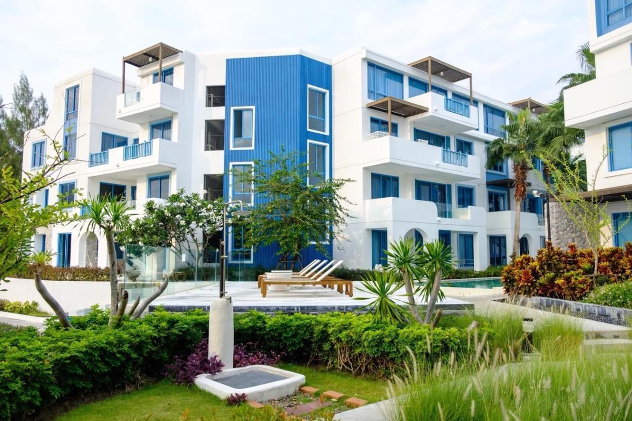 Swell In Santorini Apartment Hua Hin