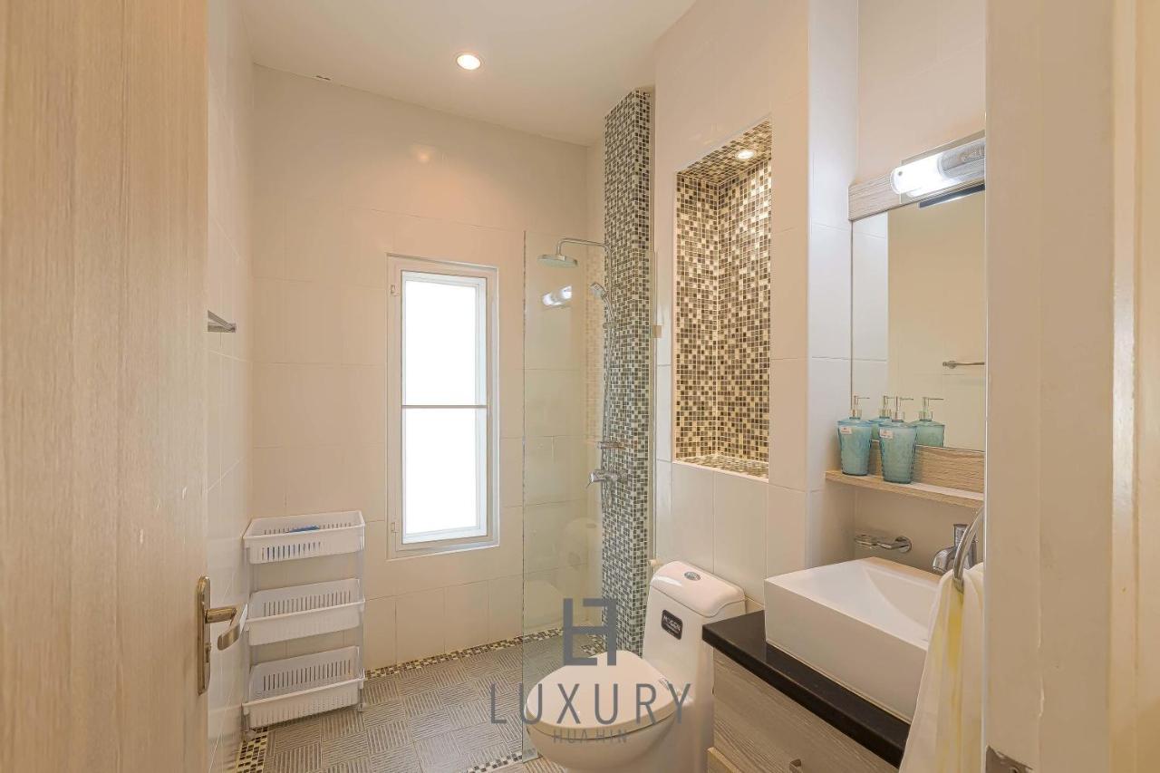 Biệt thự Cozy Modern 3 Bedroom Pool L70 *