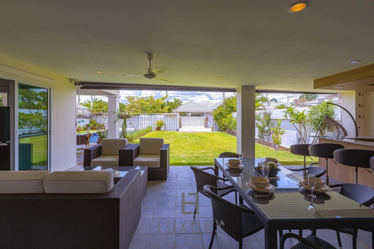 Biệt thự Cozy Modern 3 Bedroom Pool L70 *