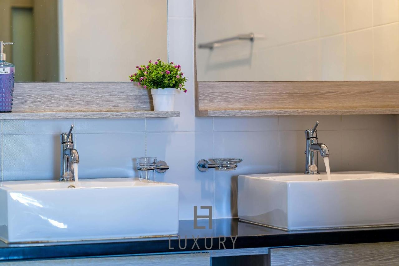 Biệt thự Cozy Modern 3 Bedroom Pool L70 *