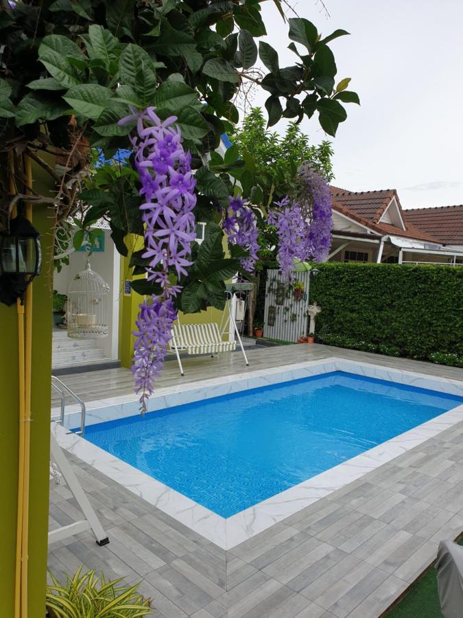 Little Poolvilla Rumah percutian *