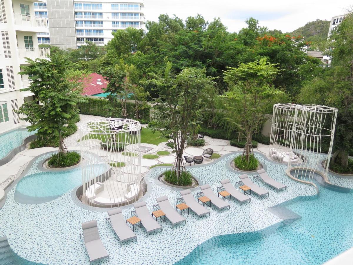 Summer Classic Pool View Apartment Hua Hin