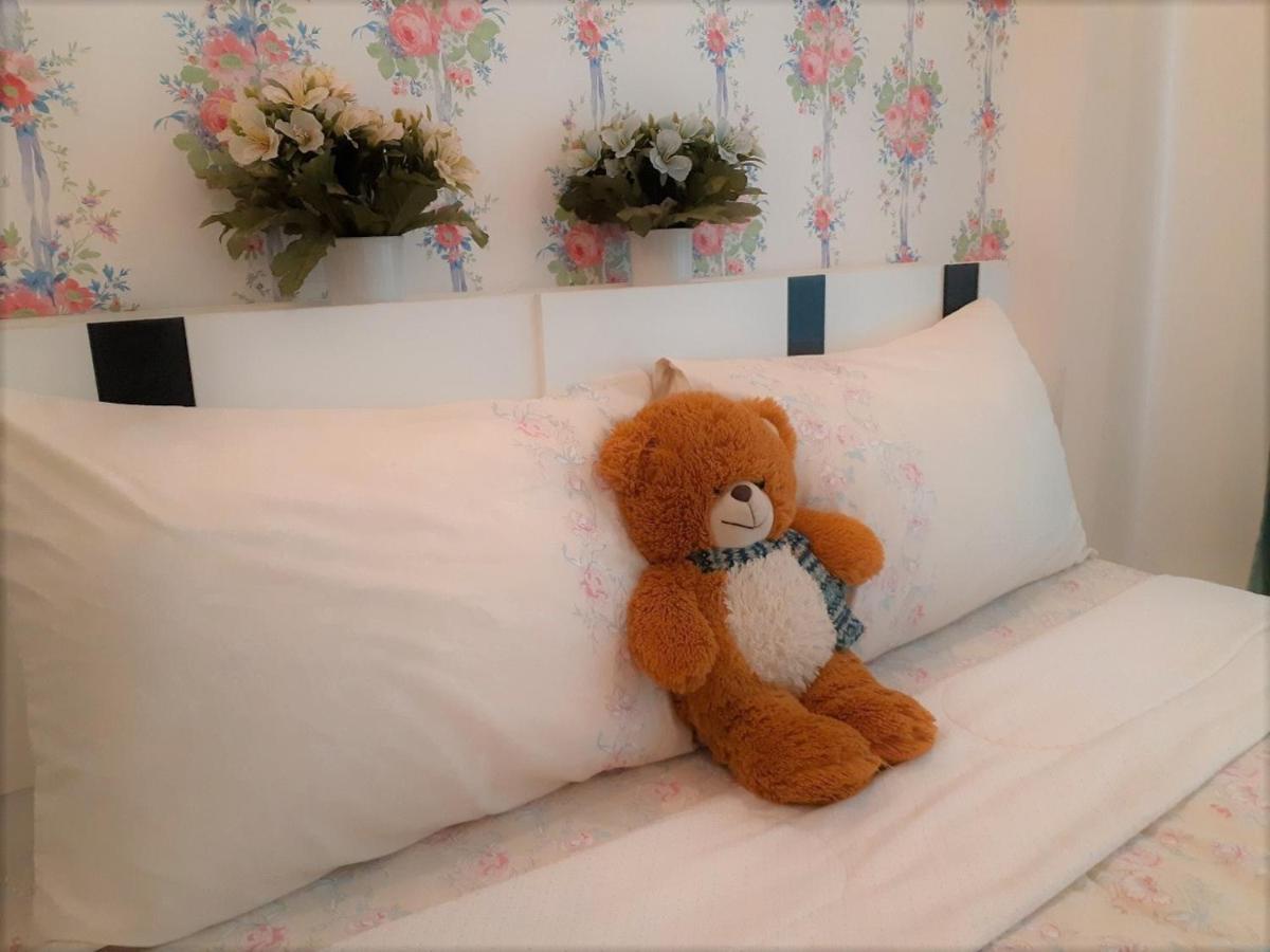 บ้านพิมพ์มาดา พูลวิลล่า มีโอเกะ ปิ้งย่าง เสียงดังได้ รองรับ 4-10 คน Holiday home Hua Hin