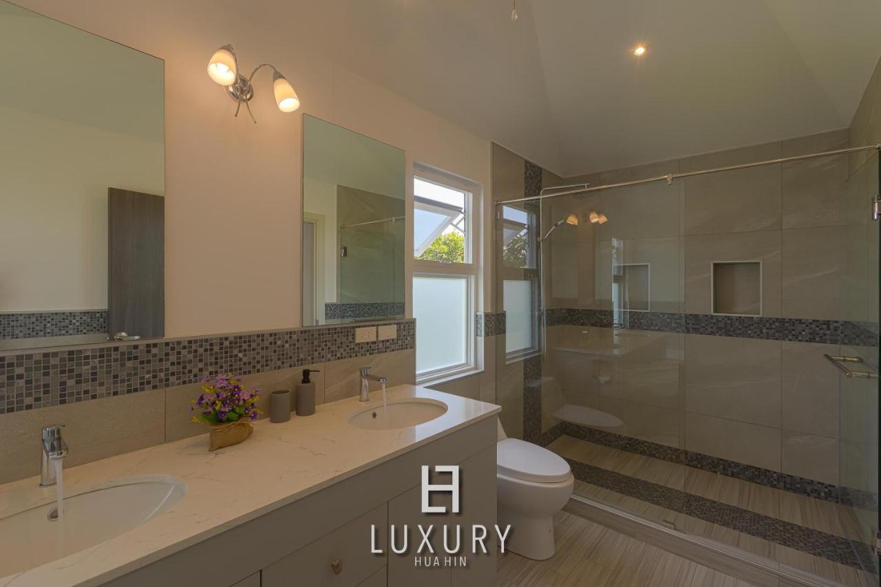 Modern 3 Bedroom Private Pool - Mp67 Villa *