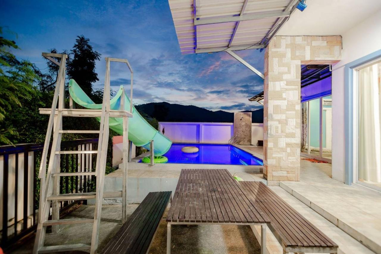 เรนโบว์ ปาร์ตี้ พูลวิลล่า Rainbow Party Hua-hin Poolvilla Villa *