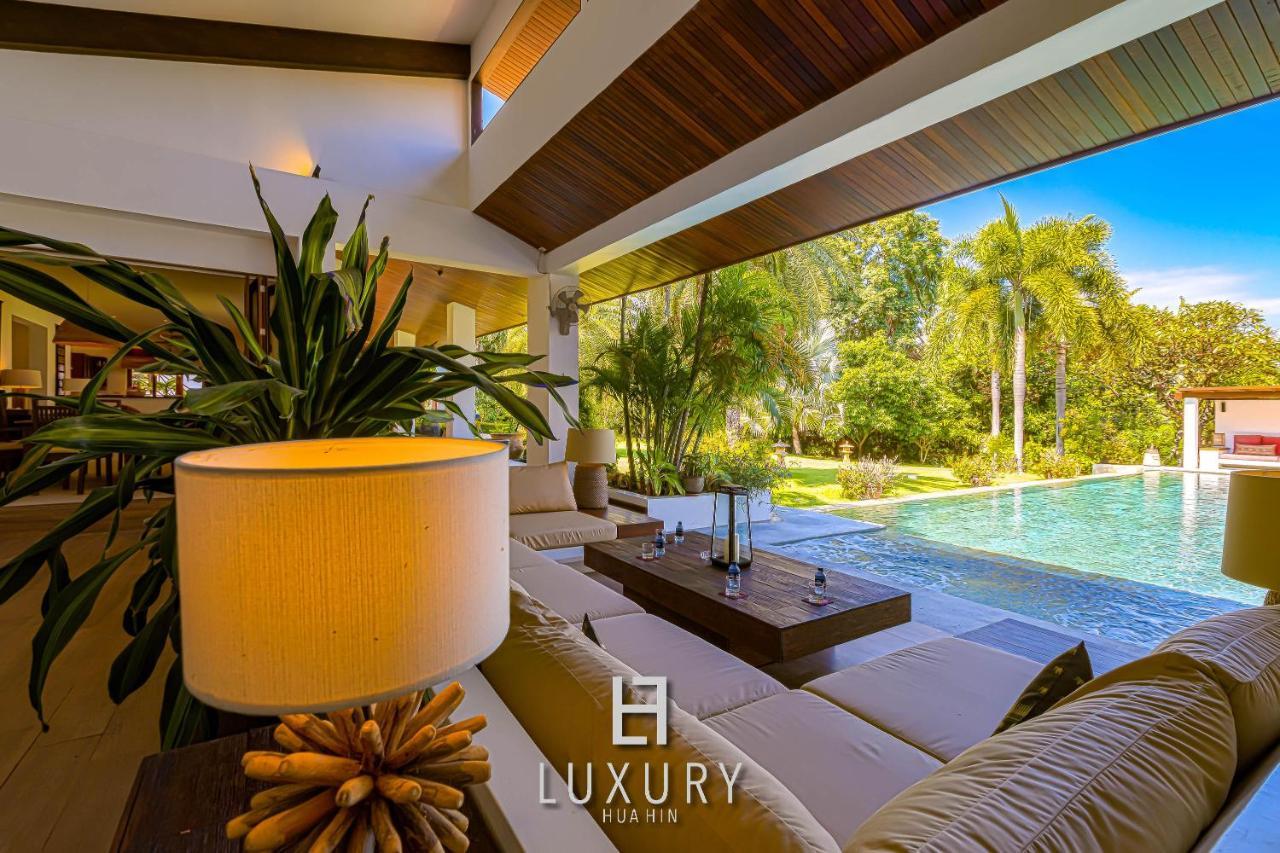 Villa 5 Bedroom Bali Style Mansion Wl2