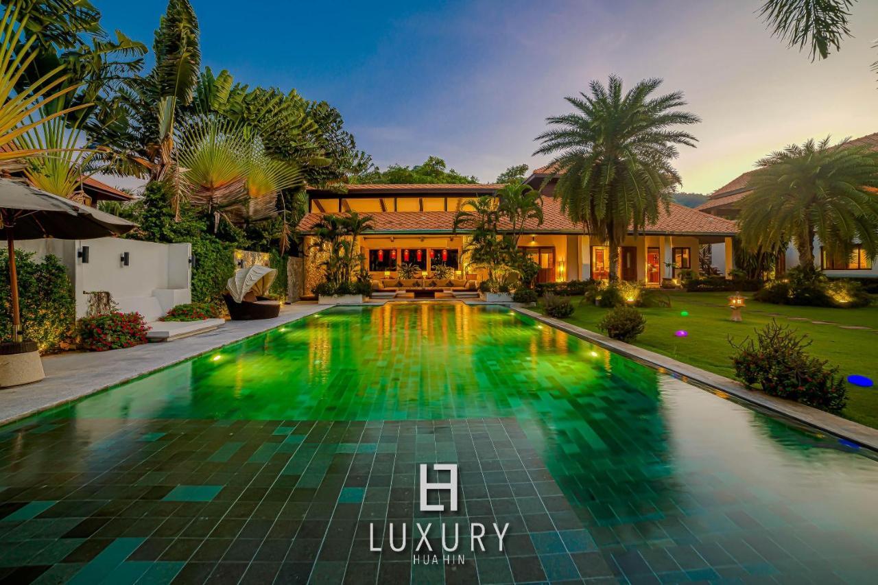 Villa 5 Bedroom Bali Style Mansion Wl2