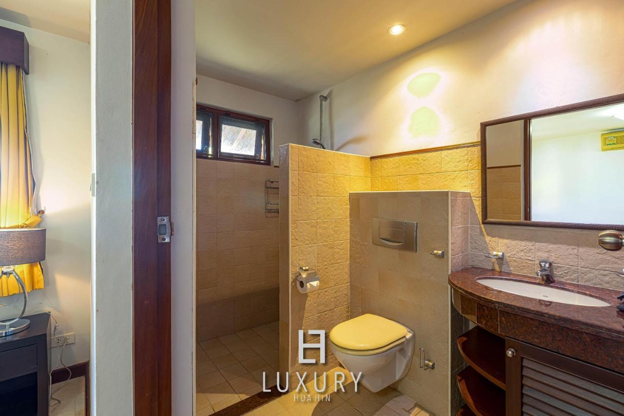 Villa 5 Bedroom Bali Style Mansion Wl2 HHQ