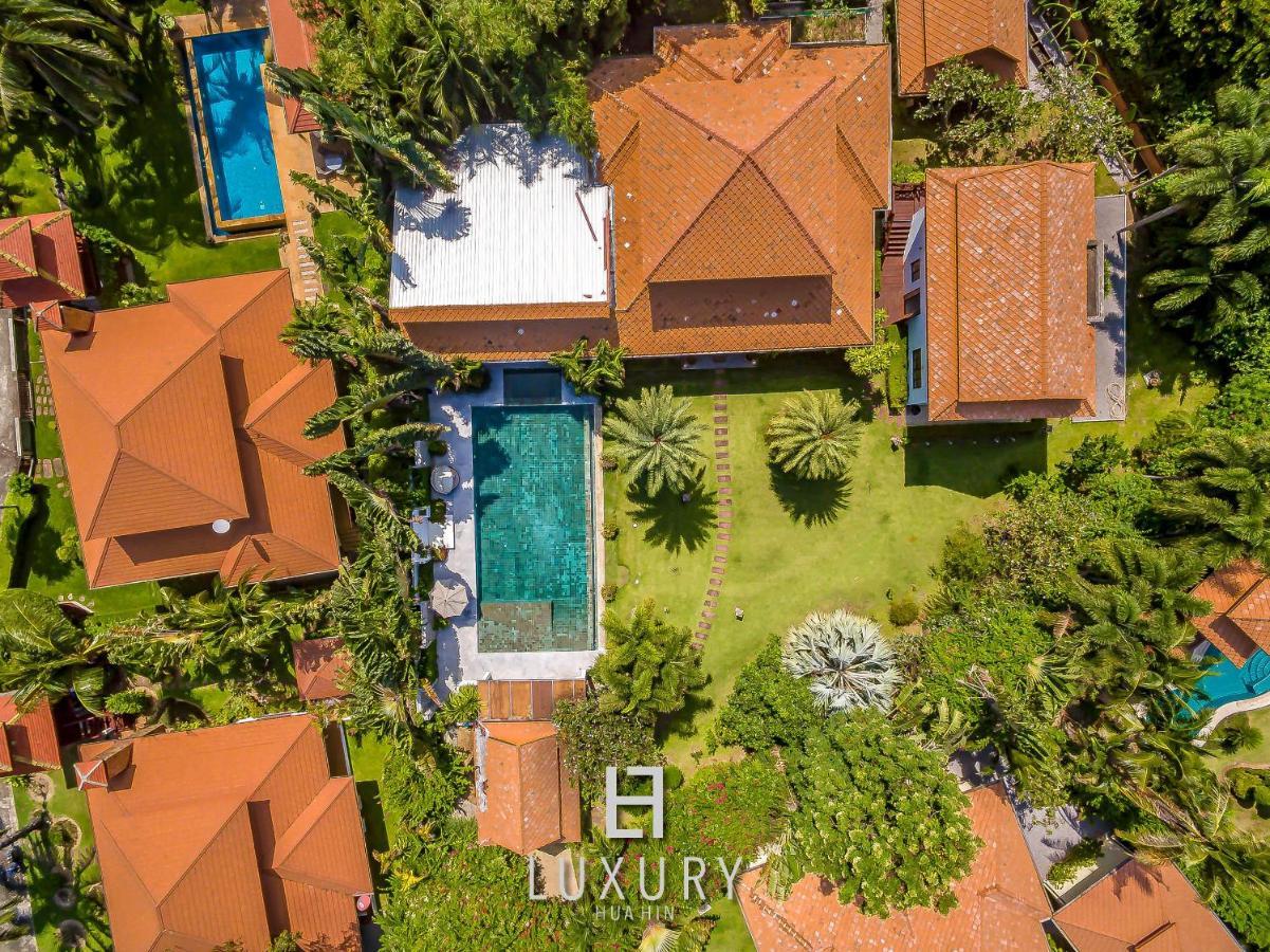 Villa 5 Bedroom Bali Style Mansion Wl2 HHQ