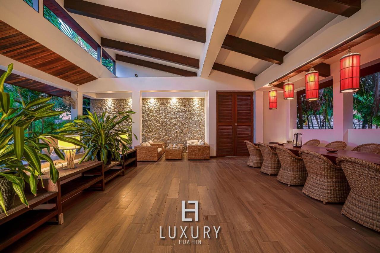 Villa 5 Bedroom Bali Style Mansion Wl2 *