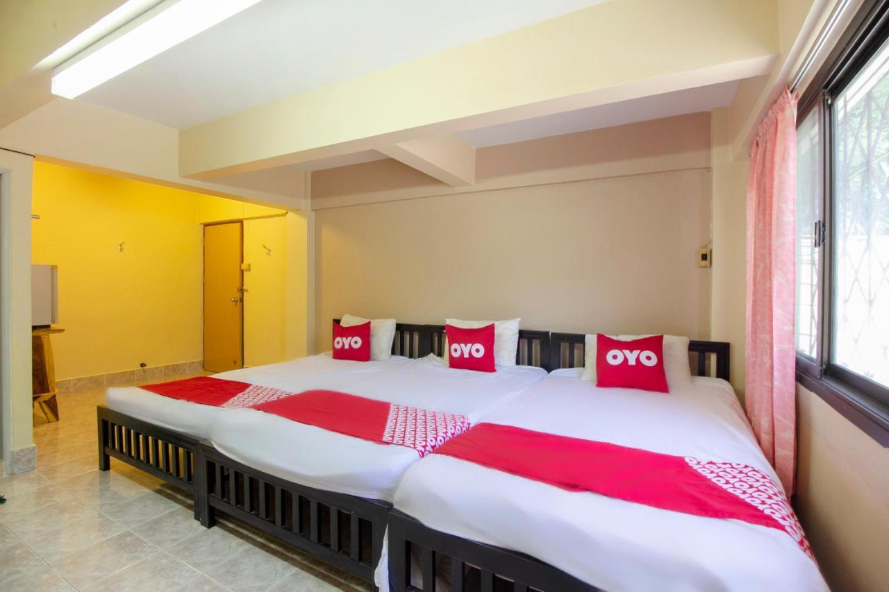 Oyo 75372 Flight Hut 2* Hua Hin