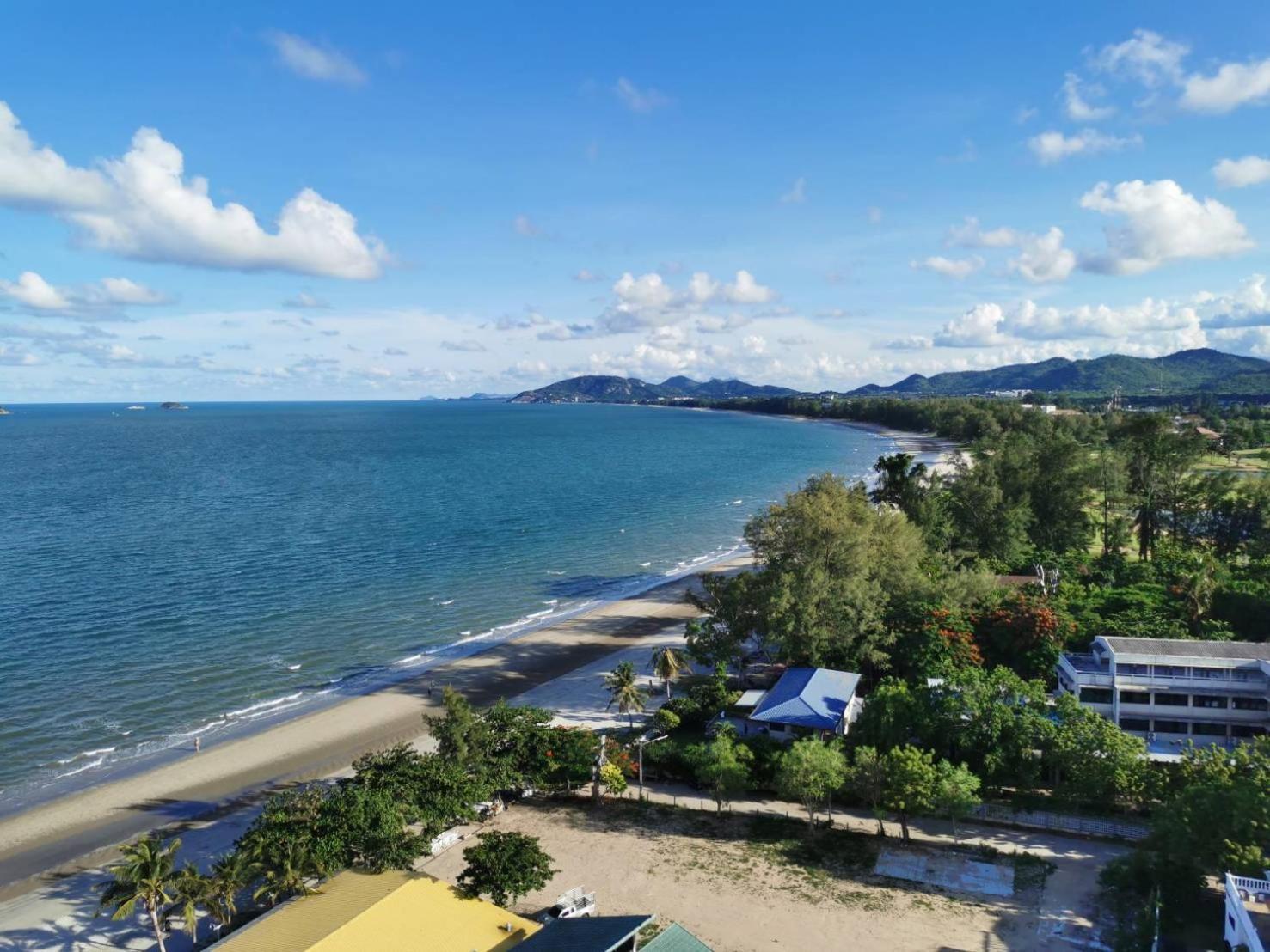 Bluewave By Kzy Apartment HHQ