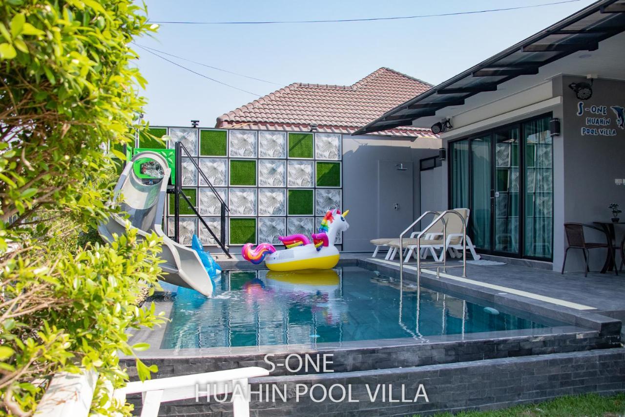 Villa S-one Poolvilla *