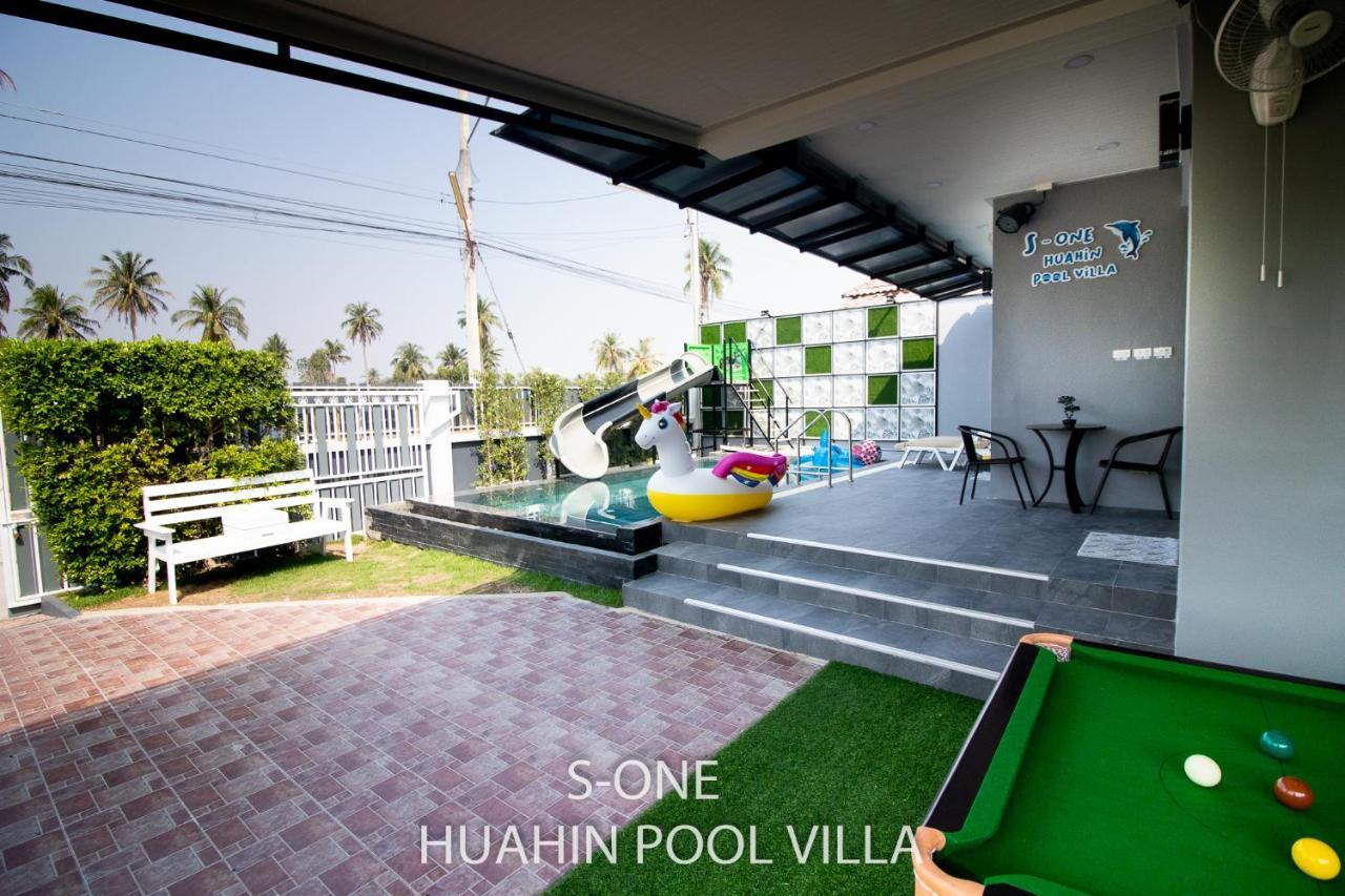 S-one Poolvilla