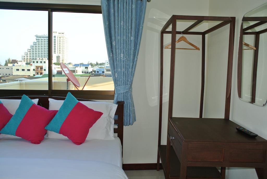 Guest house Baan Taweesuk 2*