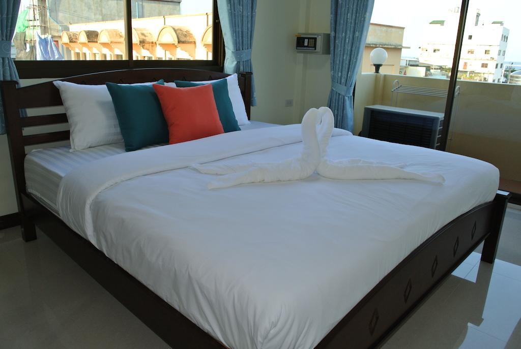 Baan Taweesuk 2*