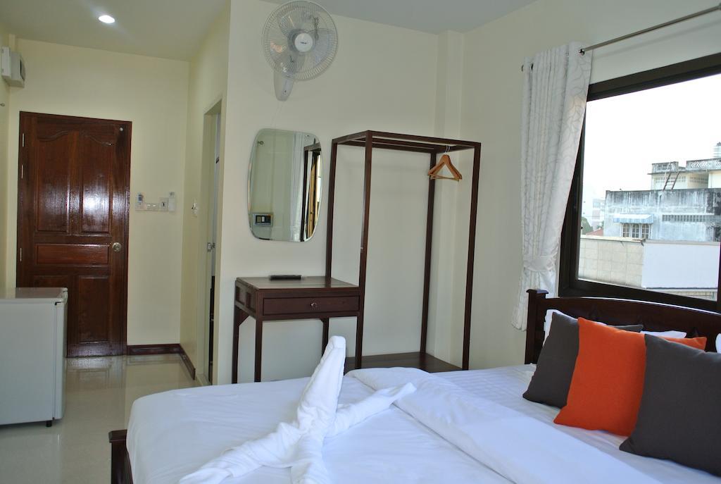 Guest house Baan Taweesuk Hua Hin