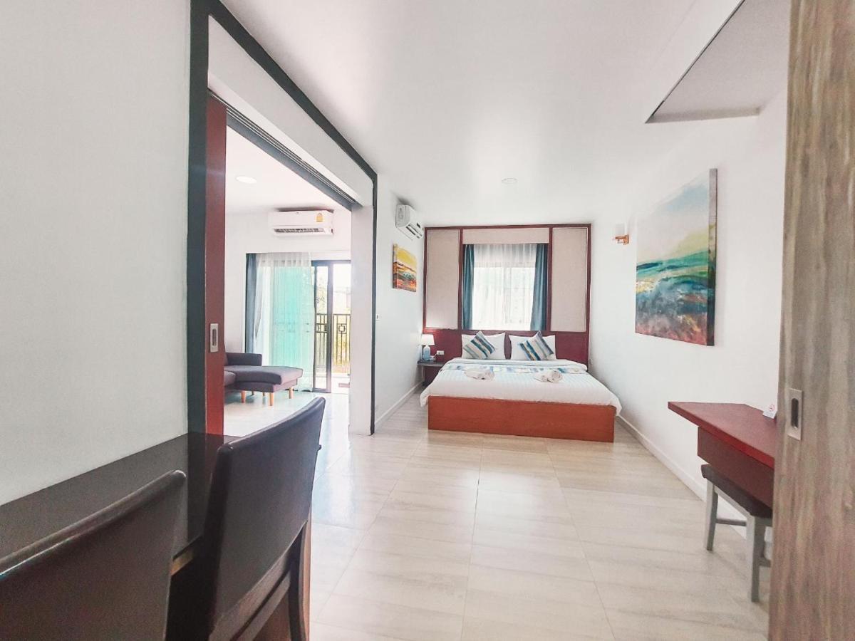 Pony Topview Apartment Hua Hin