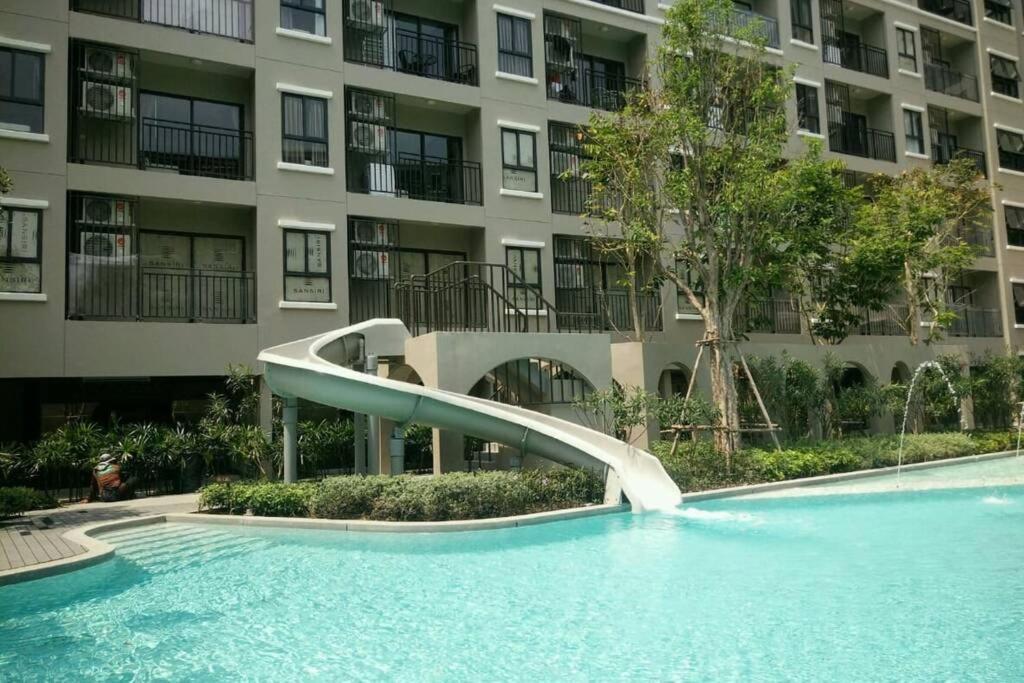 Great Sea View One Bed Condo, La Casita, Hua Hin.