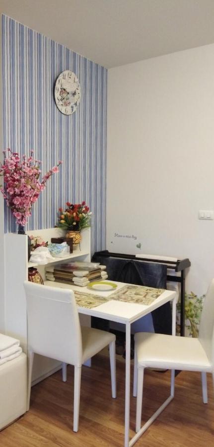 Apartment The Trust By Petcharat *