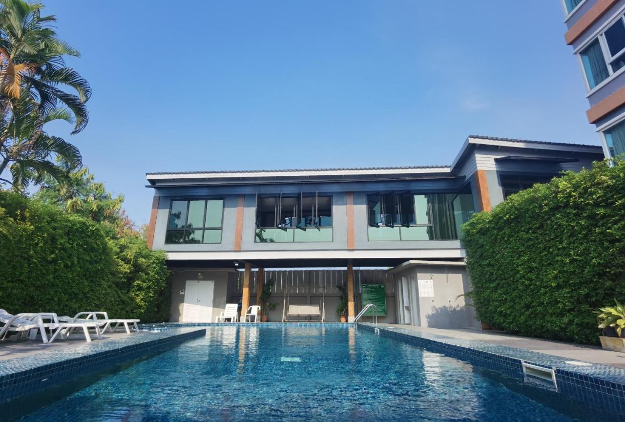 Aparthotel The Precious 3*