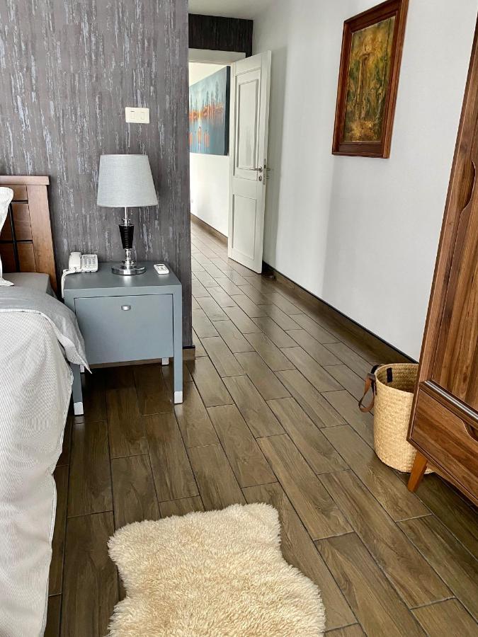 Malibu At Kao Tao Beachfront, Hua Hin Apartment *