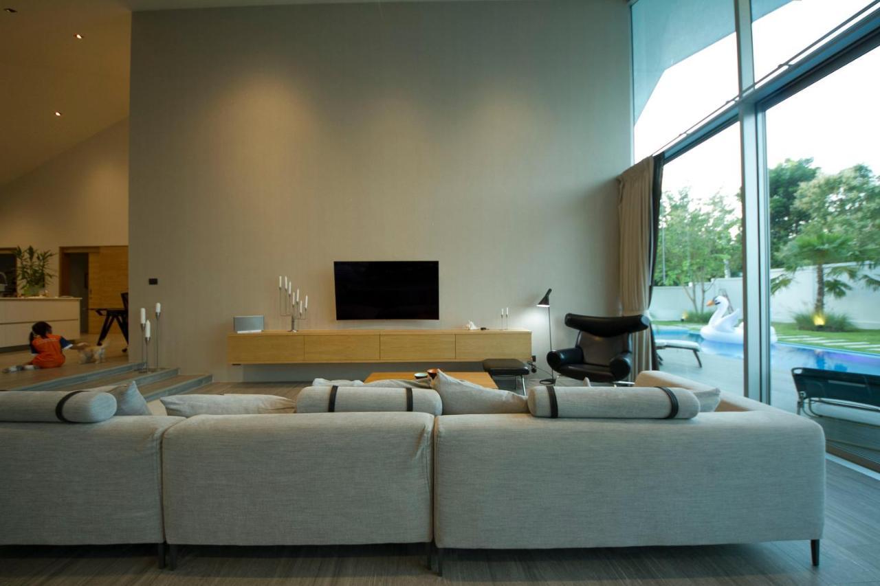 The Homey Cozy Villa