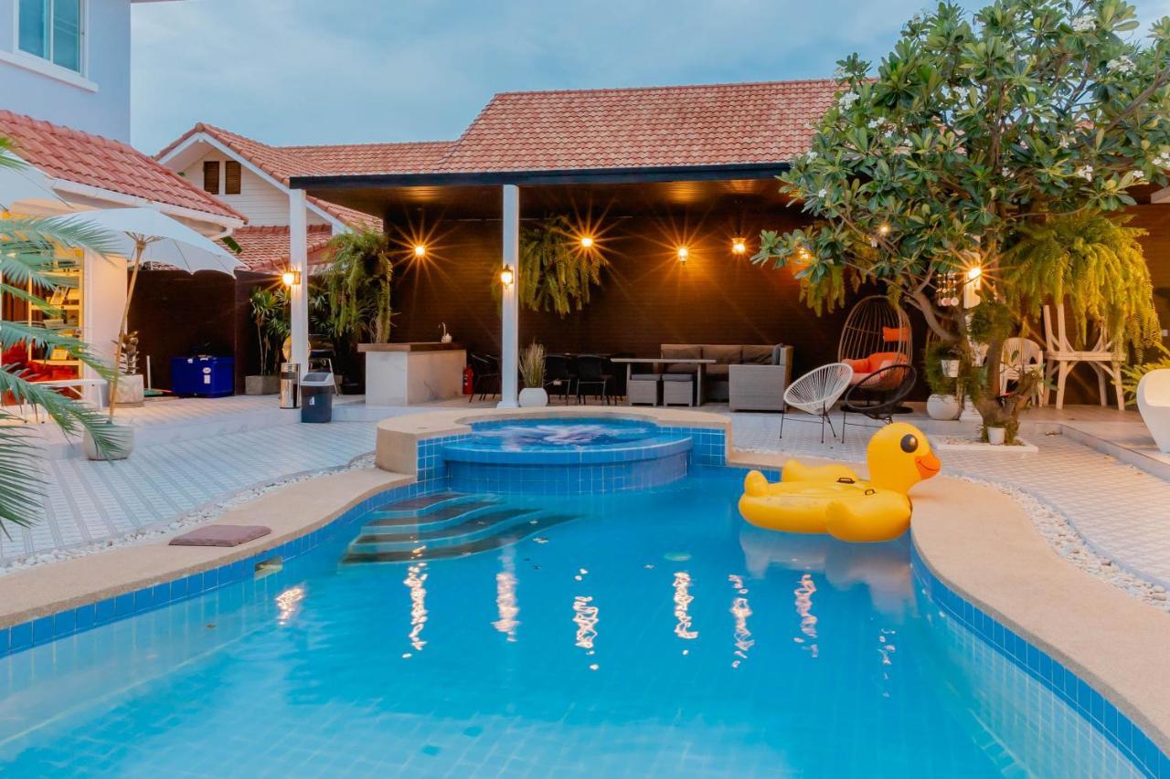 Baan Kiang Lay Phu View: Private Pool In Villa Hua Hin