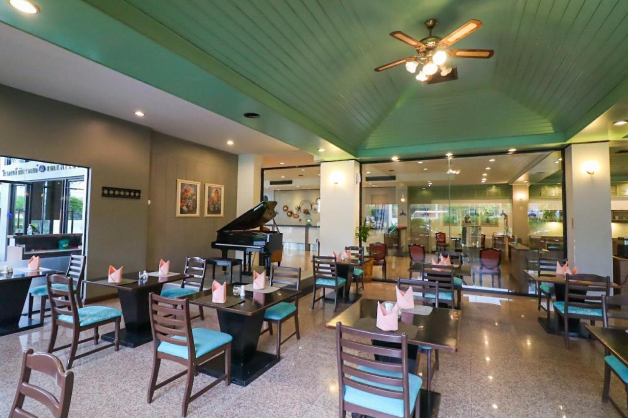 Grand And Plaza - Sha Extra Hotel 3*