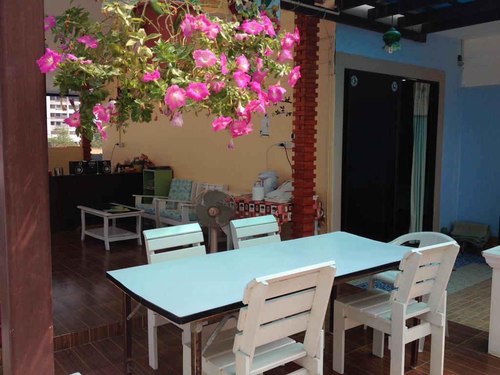 Guest house Baan Lom Talay