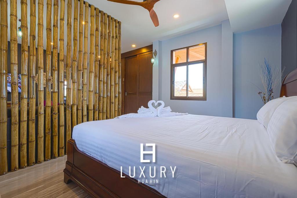 Modern Pool Villa, 4 Bedroom Close To - Hv *
