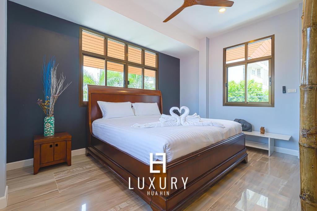 Modern Pool Villa, 4 Bedroom Close To - Hv *