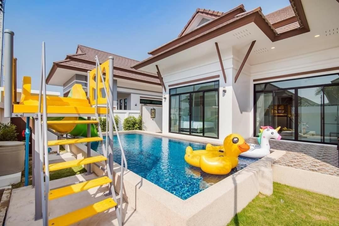 บ้านอิ่มสุข พลูวิลล่า ชะอำ Holiday park *