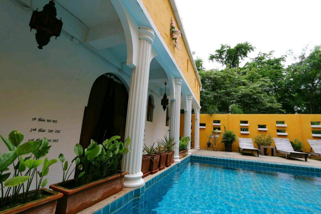 Riad Hua Hin Hotel 3*