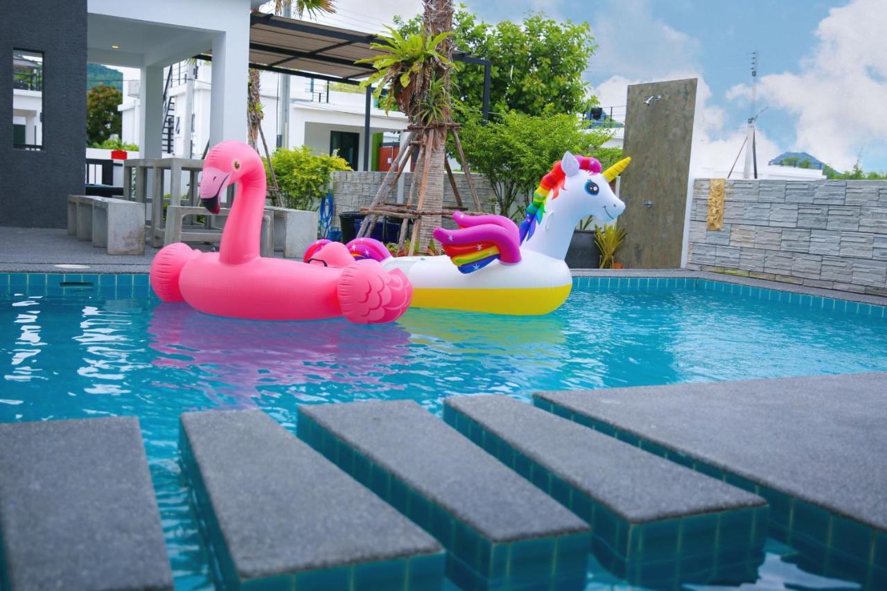 Spring Vintage Pool Villa Hua Hin