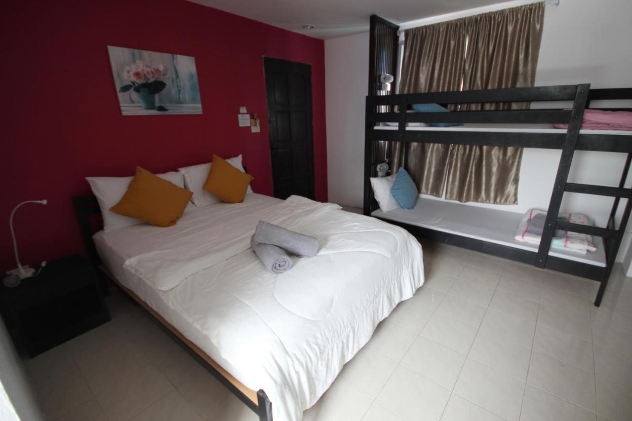 Paradise Rumah tetamu 3*