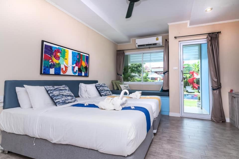 Resort Surf And 3*