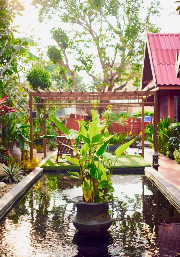 Ruenkanok Thaihouse