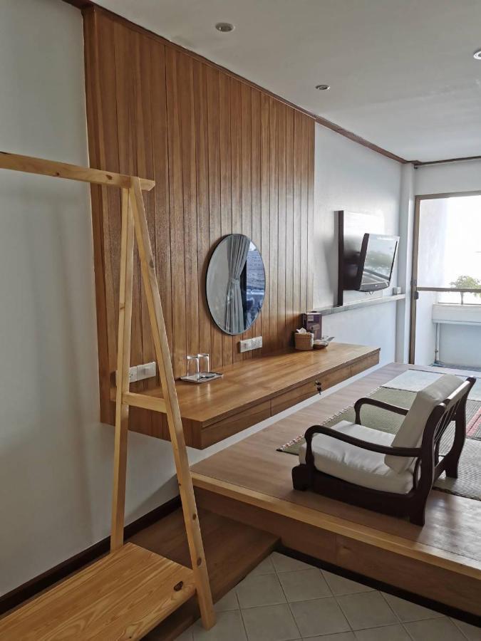Hotel Baanbusarin 2*