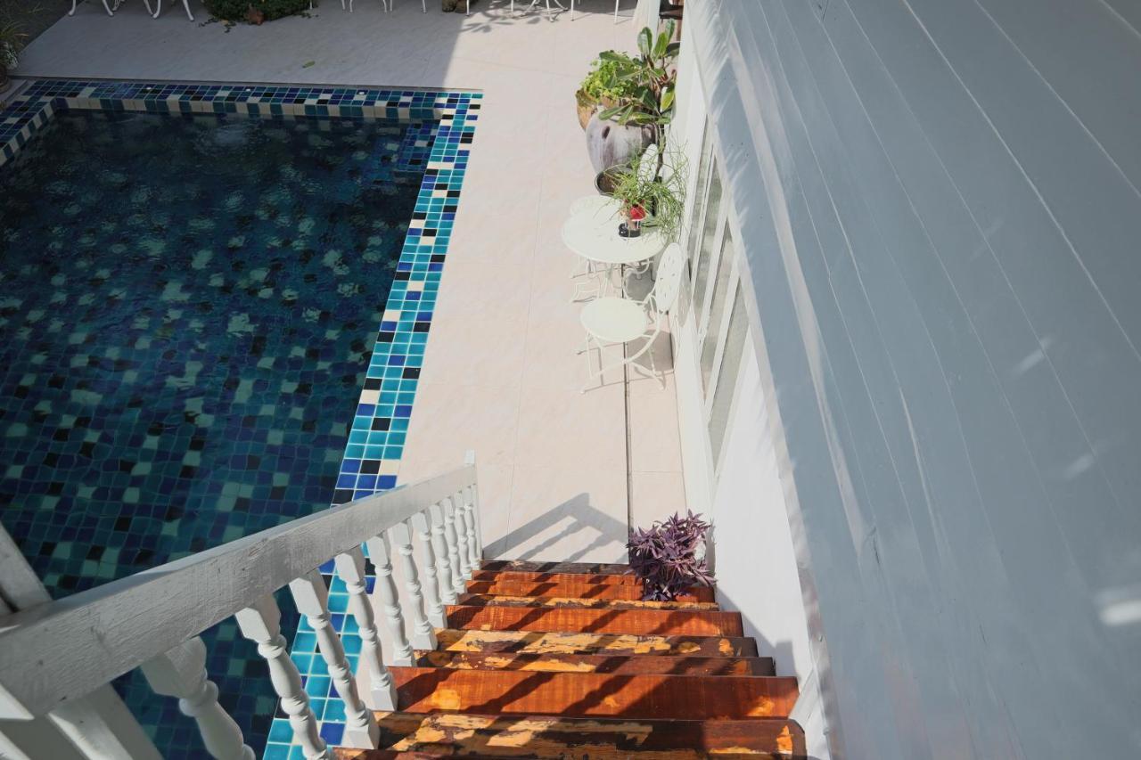 Gasthof Secret Garden Pool HHQ