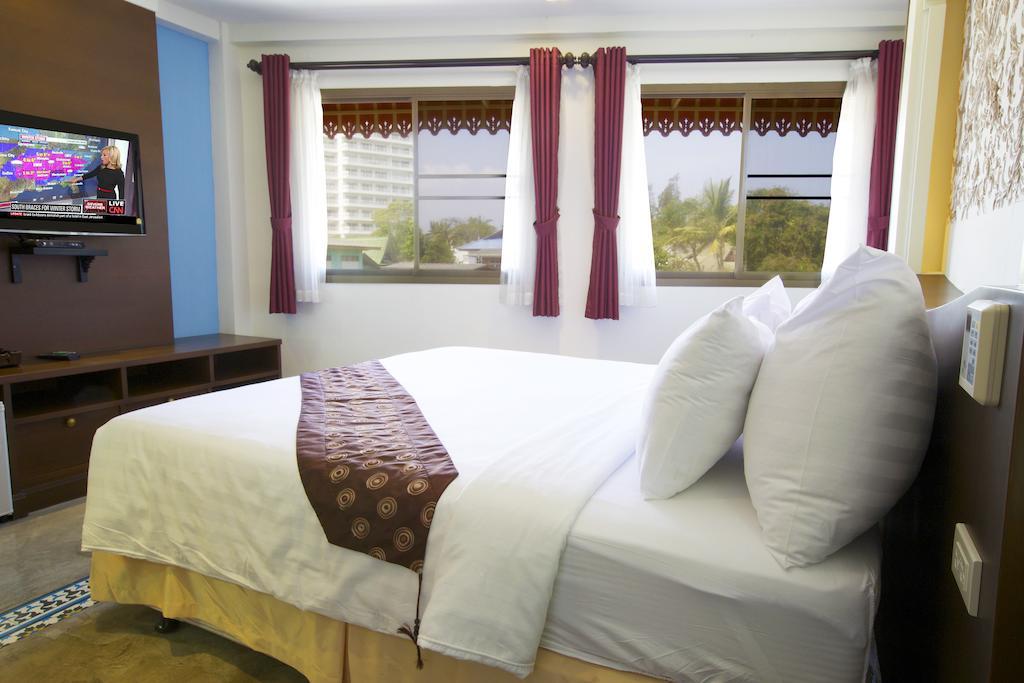 Madame Apartment Hua Hin