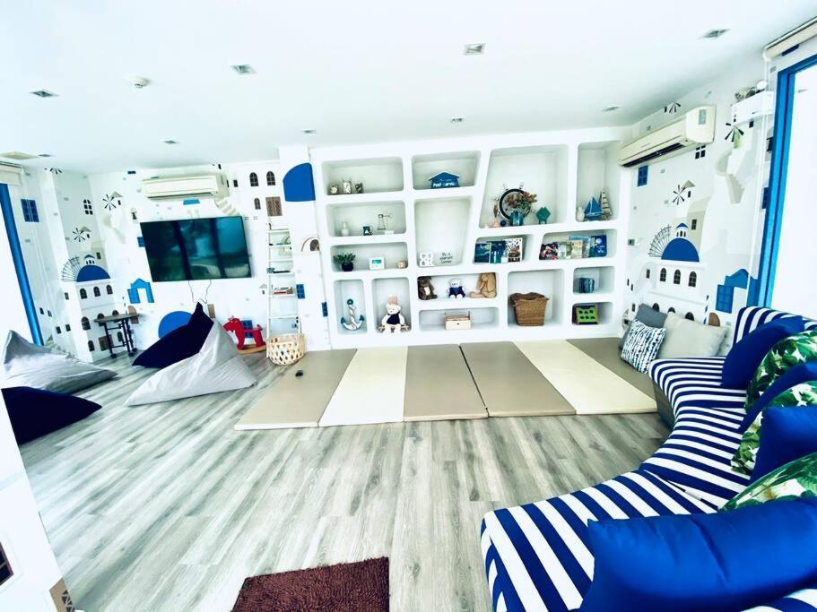 2 Brs Beachfront Căn hộ *