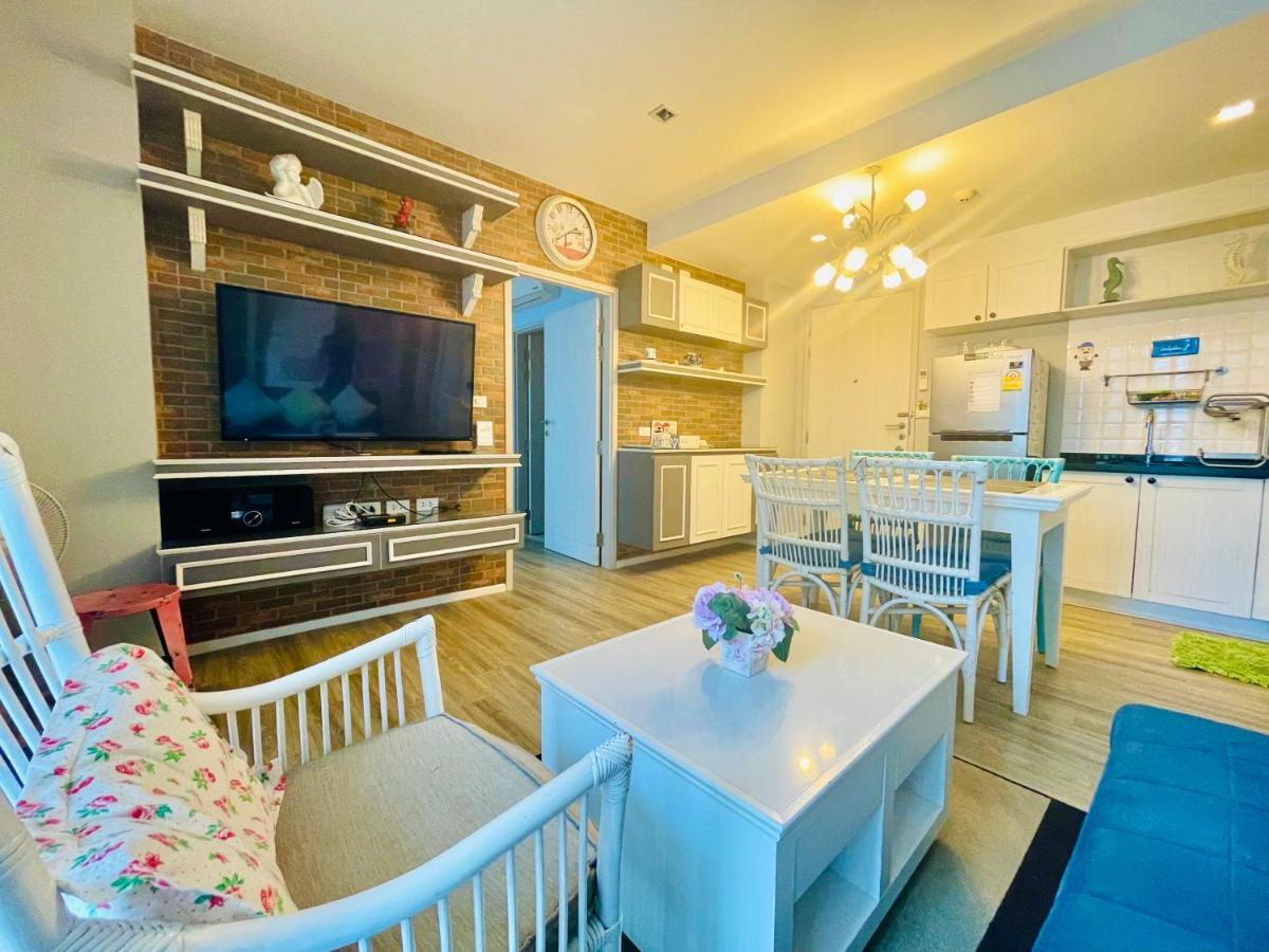 Summer 2 Bedrooms Pool View Classic Apartment Hua Hin